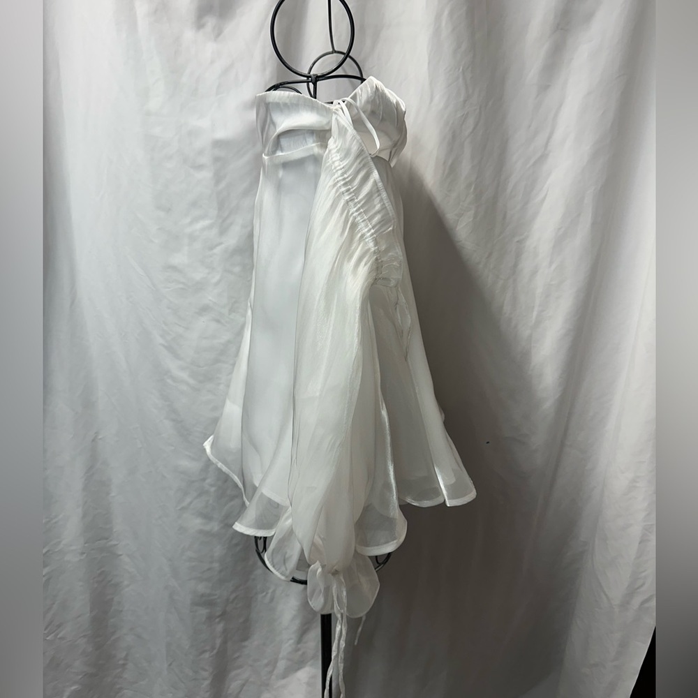 Alamour the label Celine white off the shoulder babydoll mini dress size S - Picture 4 of 8